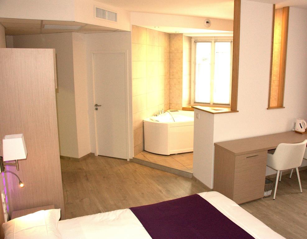 Hotel Terranostra Tarascon-sur-Ariège Kamer foto