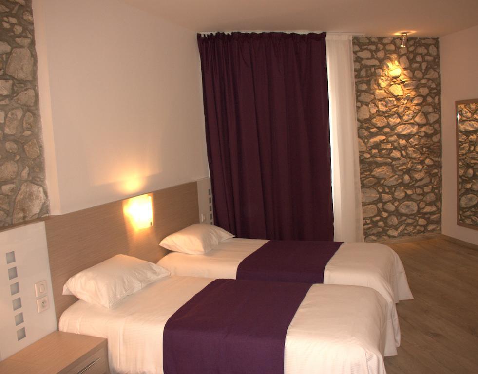 Hotel Terranostra Tarascon-sur-Ariège Kamer foto