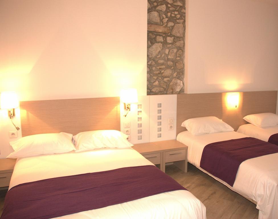 Hotel Terranostra Tarascon-sur-Ariège Kamer foto