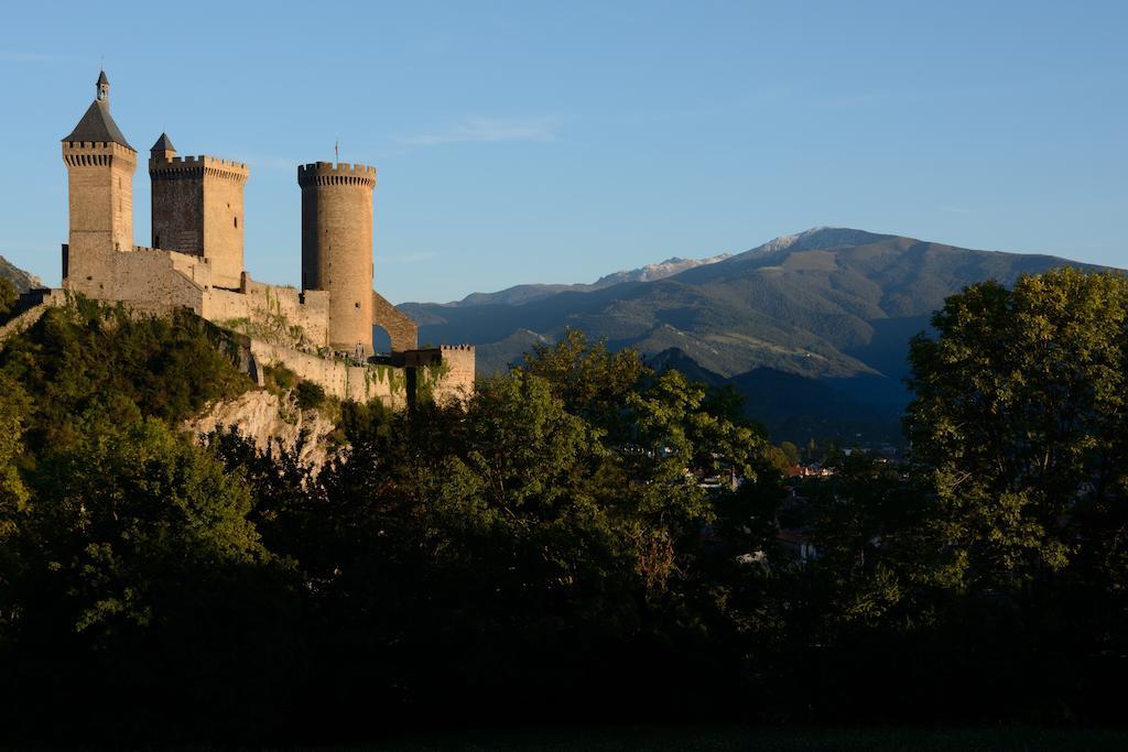 Hotel Terranostra Tarascon-sur-Ariège Buitenkant foto