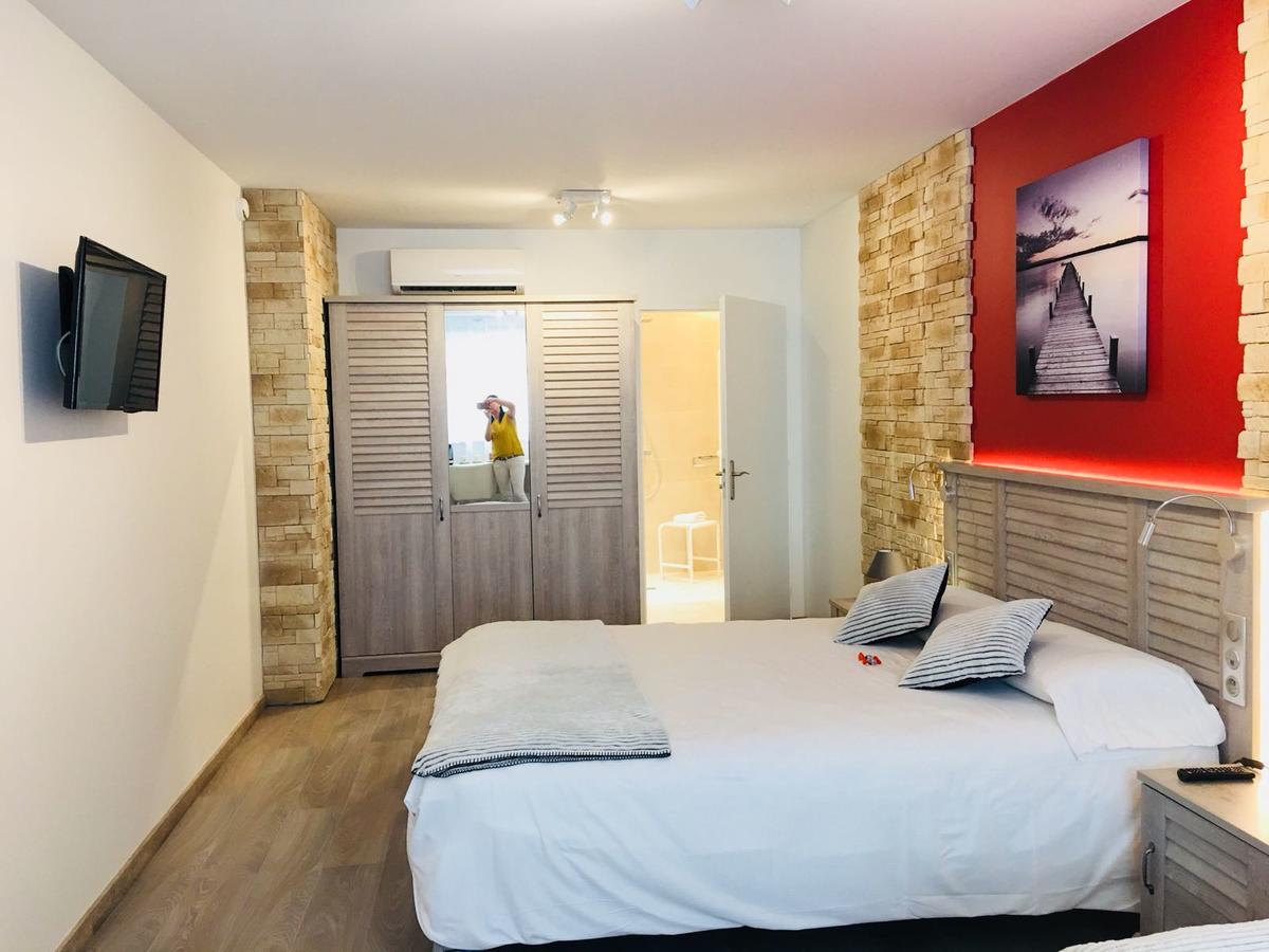 Hotel Terranostra Tarascon-sur-Ariège Buitenkant foto
