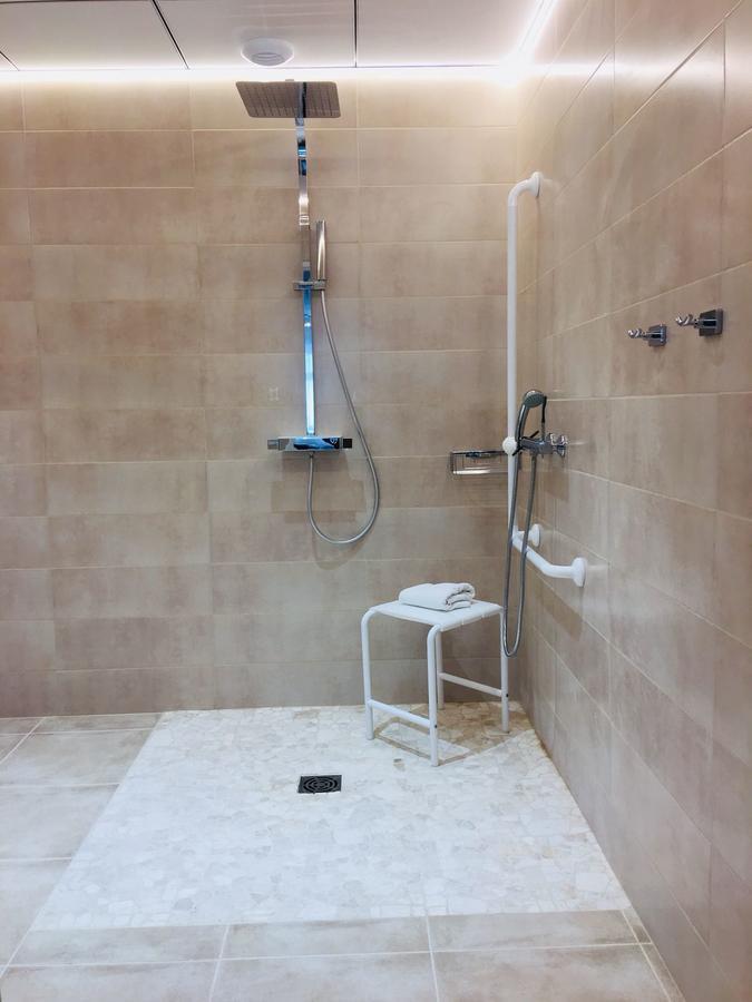 Hotel Terranostra Tarascon-sur-Ariège Buitenkant foto
